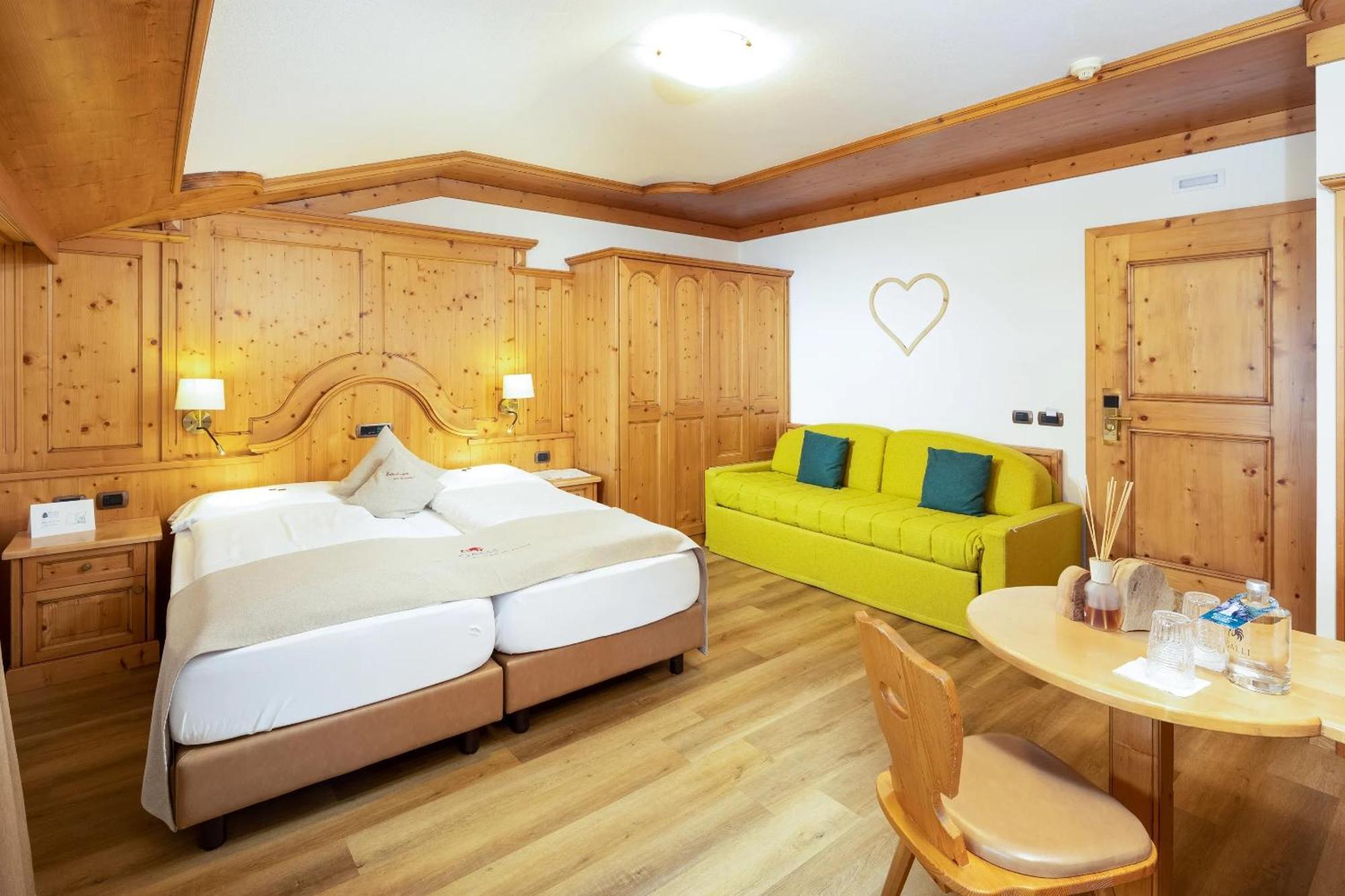 Hotel Galli ลีวินโญ ภายนอก รูปภาพ