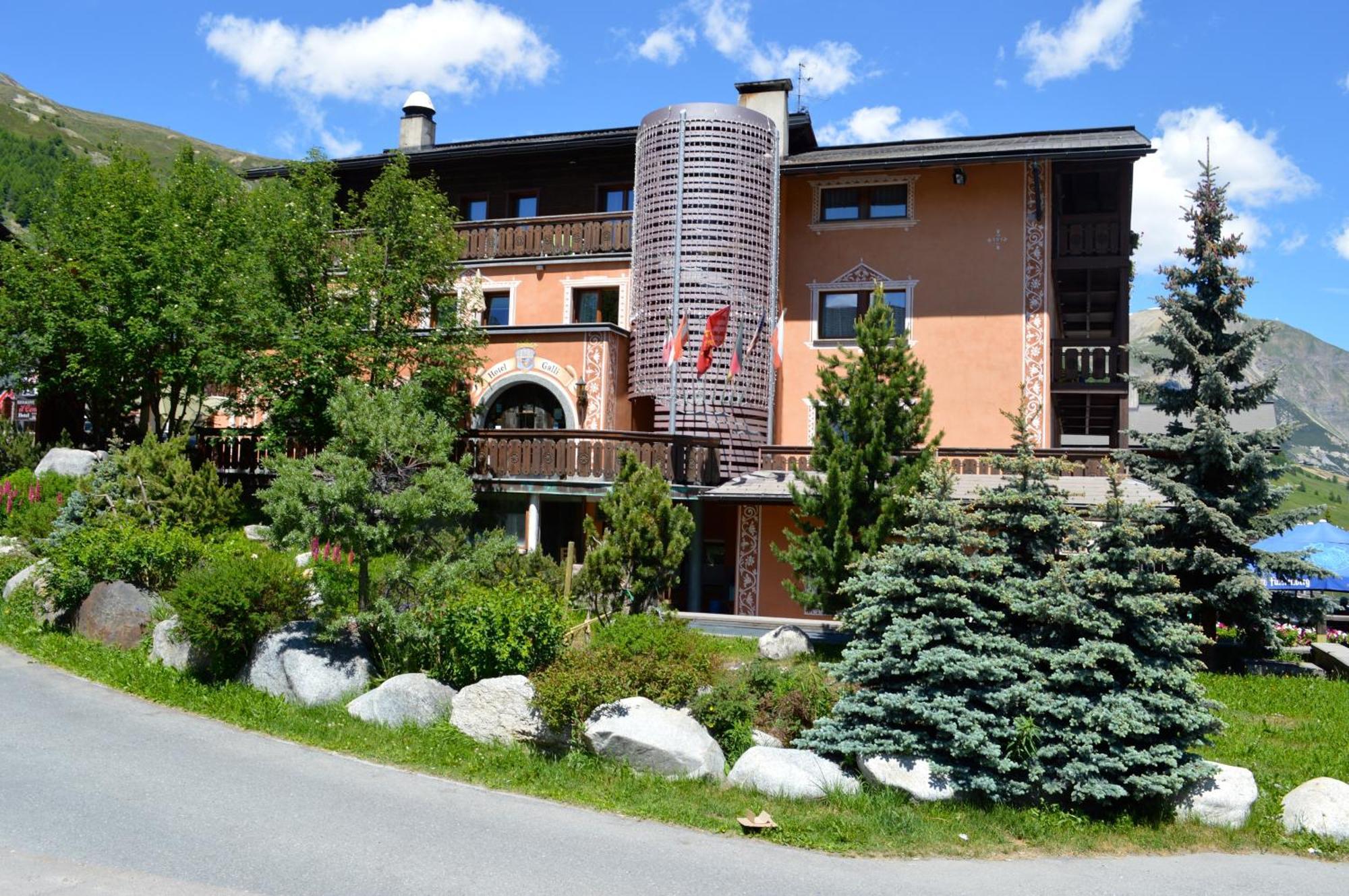 Hotel Galli ลีวินโญ ภายนอก รูปภาพ